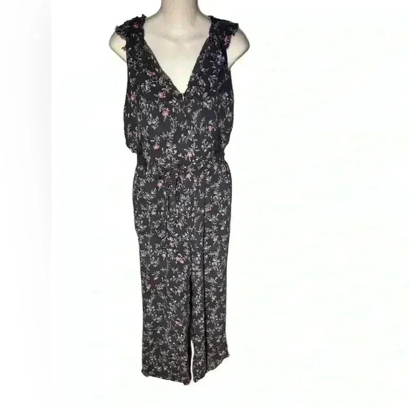 Paige‎ Navy Blue Floral Capri Jumpsuit, M - Picture 1 of 9